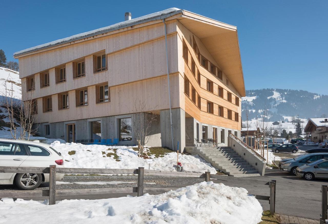 Saanen Gstaad Youth Hostel Zewnętrze zdjęcie